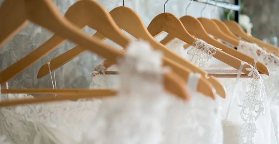 Jak wybrać najlepsze salon sukien ślubnych?